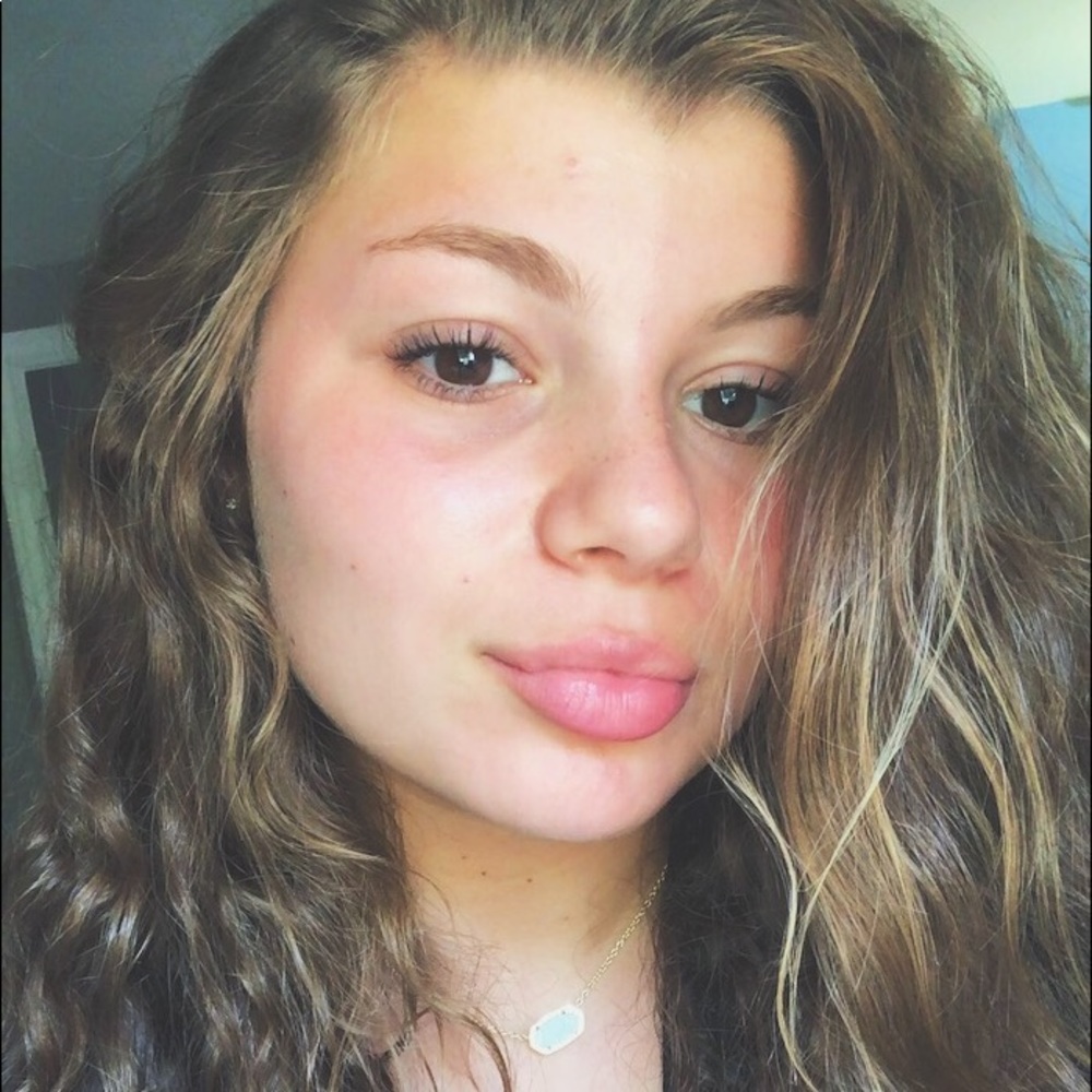 Meet your Posher, Madlynn